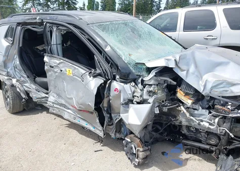 2020 Jeep Compass Trailhawk 4X4 from USA, damaged, VIN 3C4NJDDB3LT203476